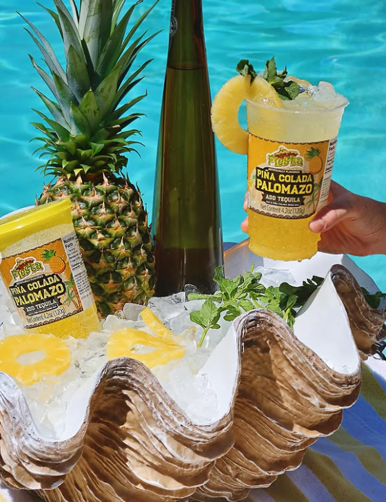 Palomazo PIna Colada Cup – The Ultimate Drink Mixer for Tequila, Vodka, Buzz Balls